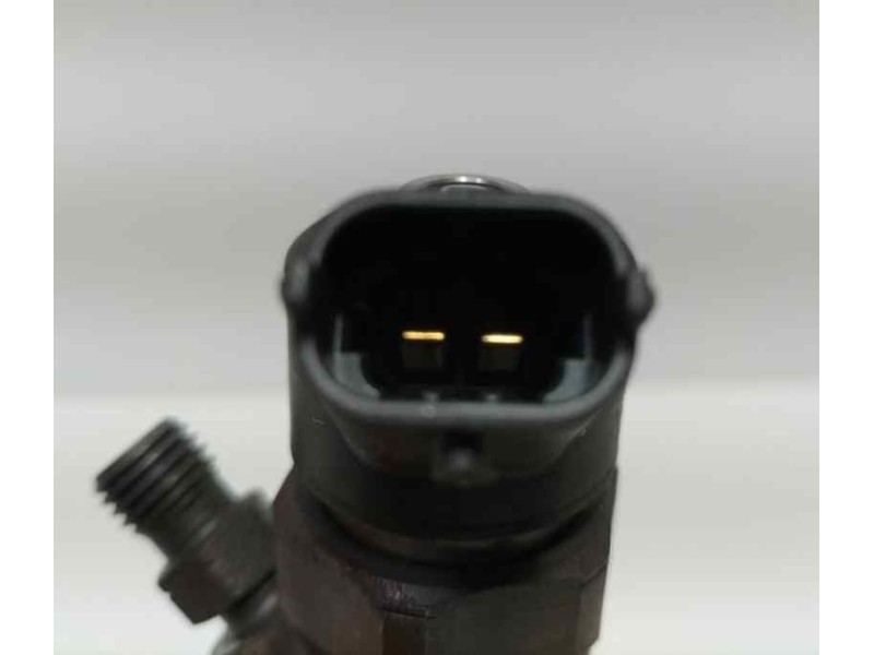 Recambio de inyector para renault megane ii coupe/cabrio confort authentique referencia OEM IAM 8200100272 85422 