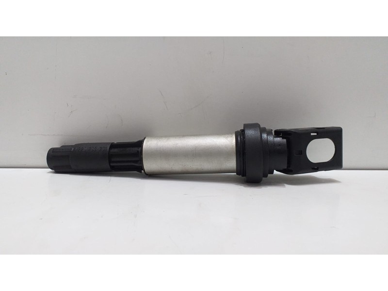 Recambio de bobina encendido para bmw serie 7 (e65/e66) 735i referencia OEM IAM 0221504100 53245 