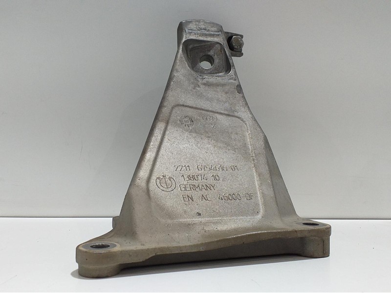 Recambio de soporte motor derecho para bmw serie 7 (e65/e66) 735i referencia OEM IAM 6754616 53263 