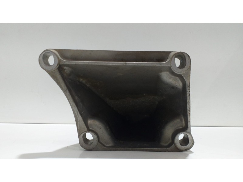 Recambio de soporte motor derecho para bmw serie 7 (e65/e66) 735i referencia OEM IAM 6754616 53263 