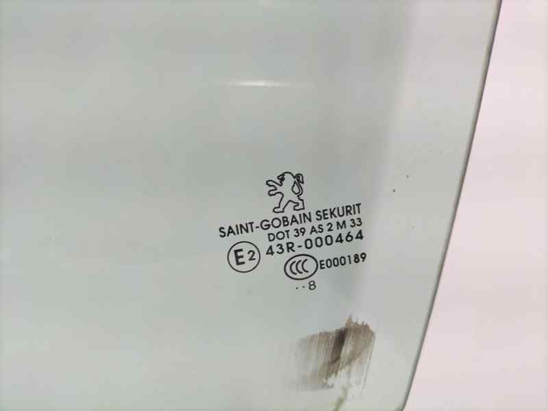 Recambio de luna delantera izquierda para peugeot 207 confort referencia OEM IAM 5PUERTAS 80614 