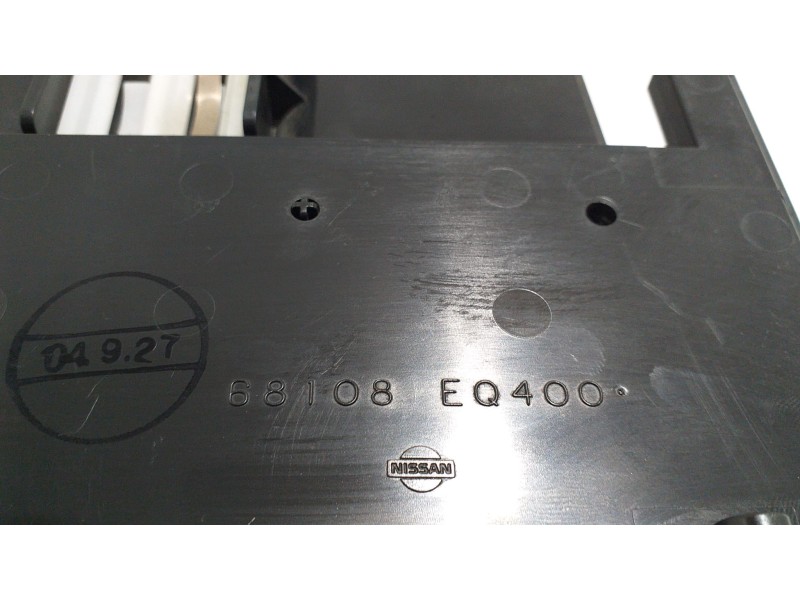 Recambio de guantera para nissan x-trail (t30) comfort referencia OEM IAM 68108EQ400 53991 