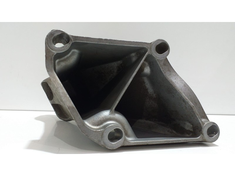 Recambio de soporte motor izquierdo para bmw serie 7 (e65/e66) 735i referencia OEM IAM 6754615 53264 