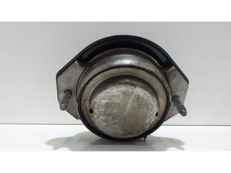 Recambio de soporte motor izquierdo para bmw serie 7 (e65/e66) 735i referencia OEM IAM N62B36A 53266 