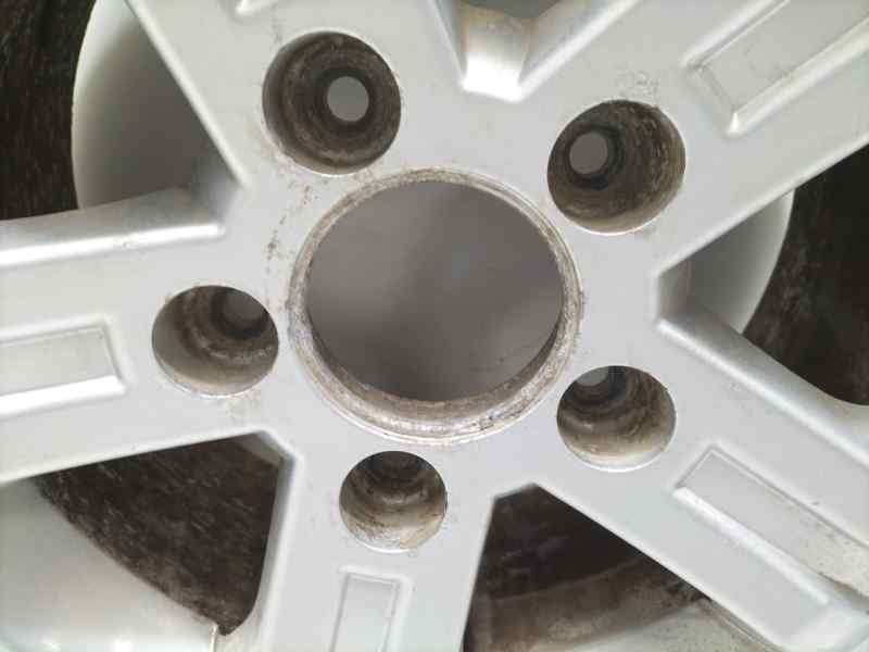 Recambio de llanta para kia sorento 2.5 crdi ex referencia OEM IAM 529103E580 85441 R