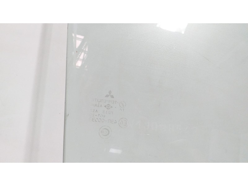 Recambio de luna delantera derecha para mitsubishi montero (v60/v70) 3.2 di-d gls kaiteki (5-ptas.) referencia OEM IAM 4M41 6528