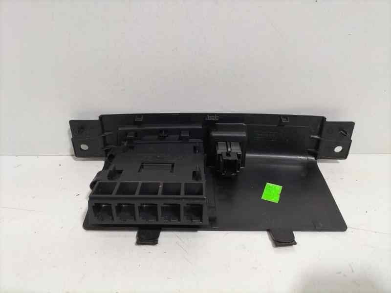 Recambio de interruptor para peugeot 207 confort referencia OEM IAM 9656713577 80639 