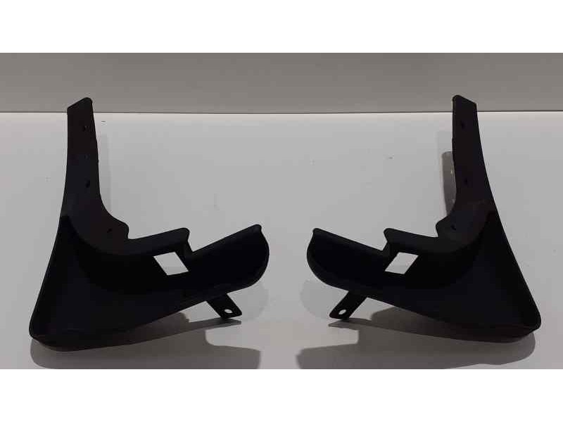 Recambio de faldon delantero para nissan x-trail (t30) comfort referencia OEM IAM 638558H300 40233 