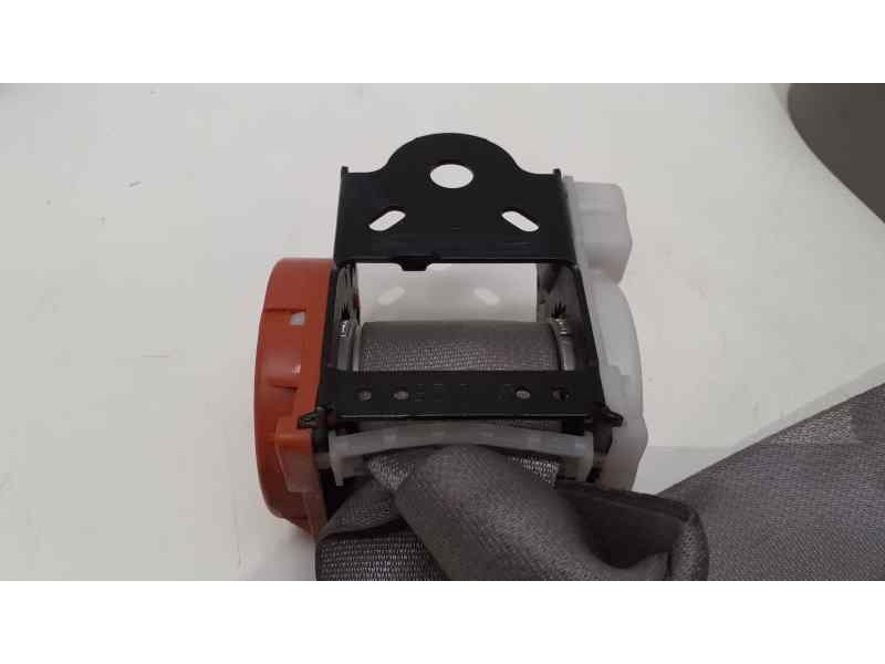 Recambio de cinturon seguridad trasero central para nissan x-trail (t30) comfort referencia OEM IAM TKAB0EG348 40239 