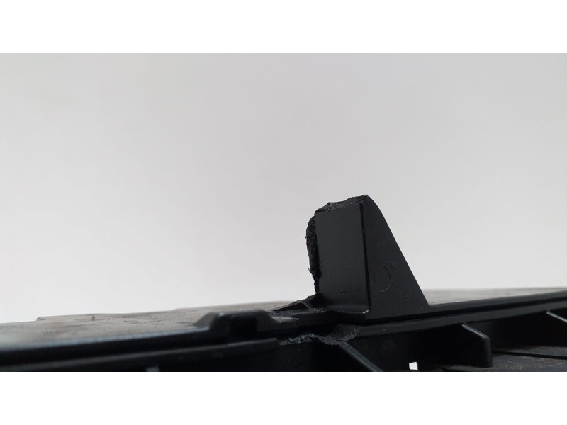 Recambio de caja reles / fusibles para bmw serie 7 (e65/e66) 735i referencia OEM IAM 6900582 53311 