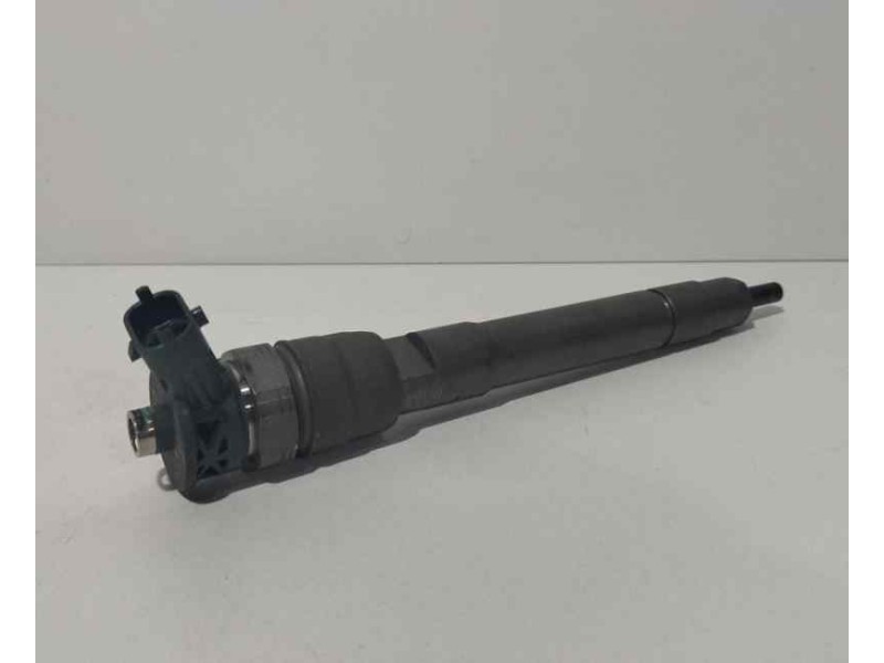 Recambio de inyector para renault trafic combi 1.6 dci diesel referencia OEM IAM H8201055367 80360 R