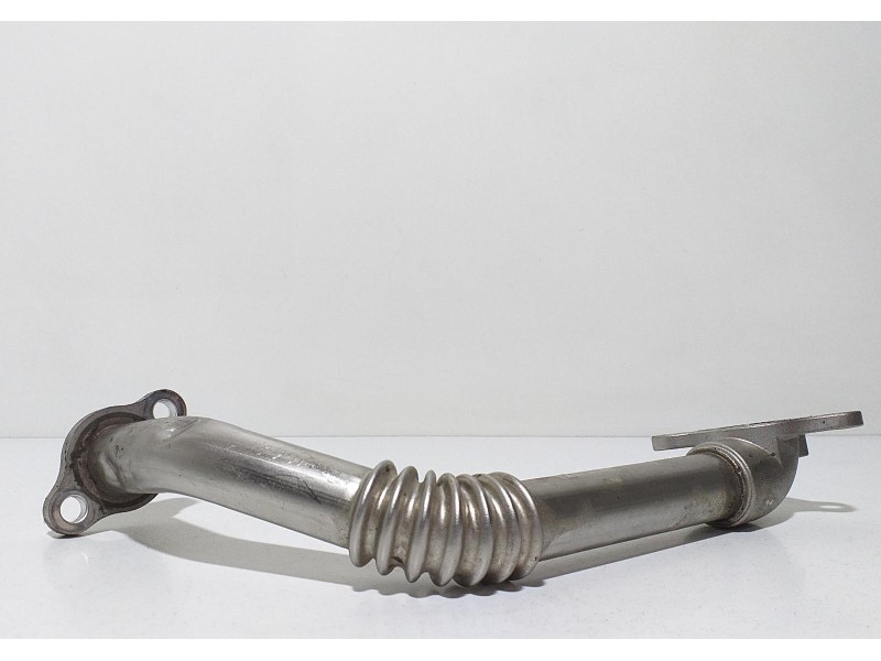 Recambio de tubo flexible para toyota corolla verso (r1) 2,2 d-4d sport referencia OEM IAM 2ADFHV 65324 