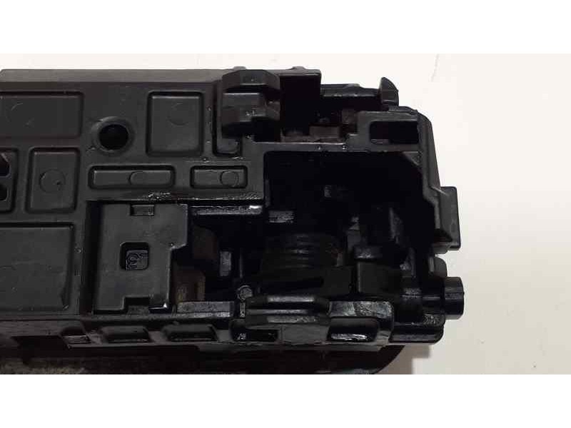 Recambio de maneta interior trasera izquierda para nissan x-trail (t30) comfort referencia OEM IAM 806718H602 40244 