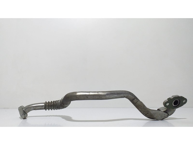 Recambio de tubo para toyota corolla verso (r1) 2,2 d-4d sport referencia OEM IAM 2ADFHV 65325 