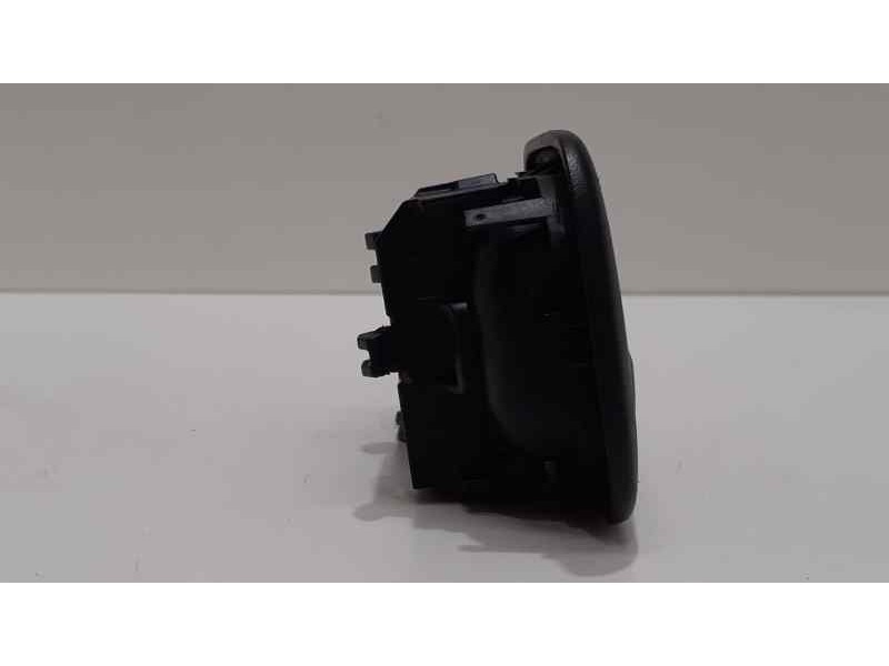 Recambio de maneta interior trasera derecha para nissan x-trail (t30) comfort referencia OEM IAM 806708H301 40245 