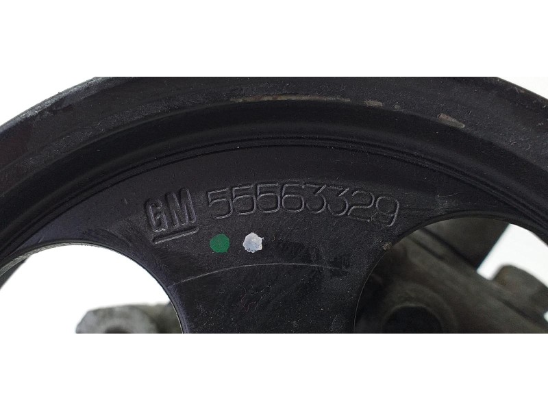 Recambio de bomba direccion para opel insignia berlina 2.0 16v cdti referencia OEM IAM 555663329 73783 R