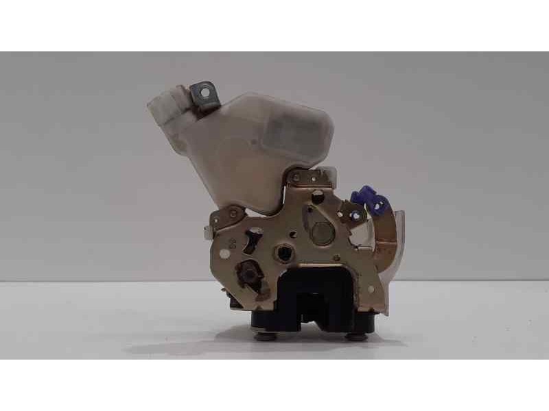 Recambio de cerradura puerta trasera derecha para nissan x-trail (t30) comfort referencia OEM IAM 805524U300 40250 