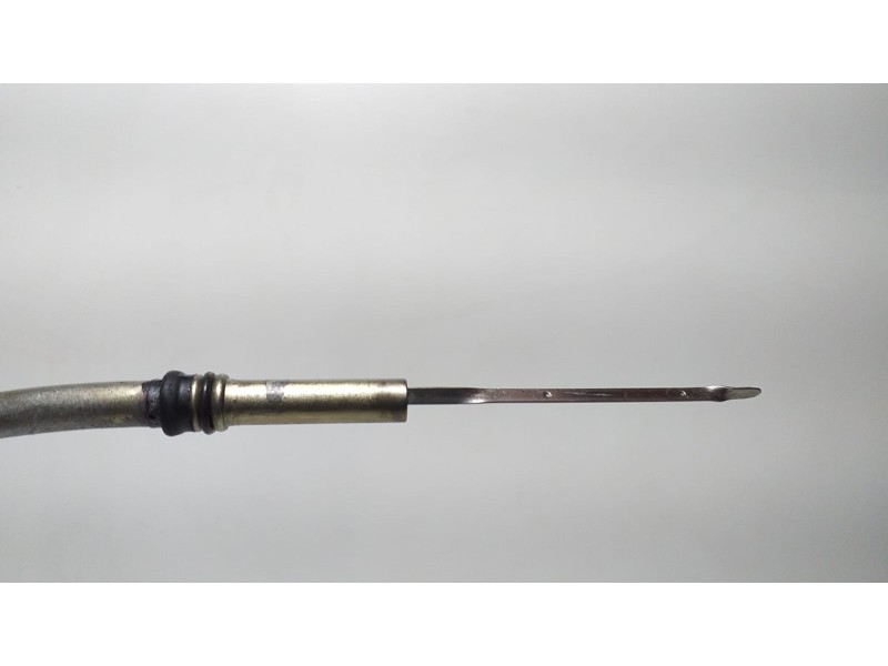 Recambio de varilla aceite para toyota corolla verso (r1) 2,2 d-4d sport referencia OEM IAM 2ADFHV 65333 