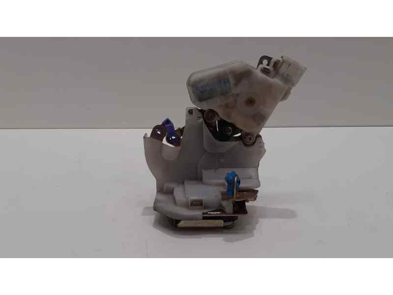 Recambio de cerradura puerta trasera derecha para nissan x-trail (t30) comfort referencia OEM IAM 805524U300 40250 