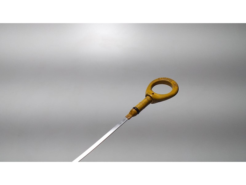 Recambio de varilla aceite para toyota corolla verso (r1) 2,2 d-4d sport referencia OEM IAM 2ADFHV 65333 