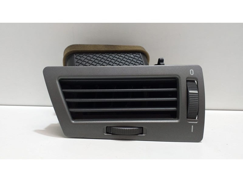 Recambio de rejilla aireadora para bmw serie 7 (e65/e66) 735i referencia OEM IAM 64228223333 53318 