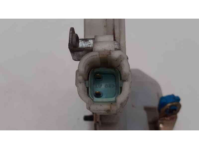 Recambio de cerradura puerta trasera izquierda para nissan x-trail (t30) comfort referencia OEM IAM 80553AA300 40251 