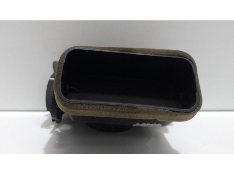 Recambio de rejilla aireadora para bmw serie 7 (e65/e66) 735i referencia OEM IAM 64228223333 53318 