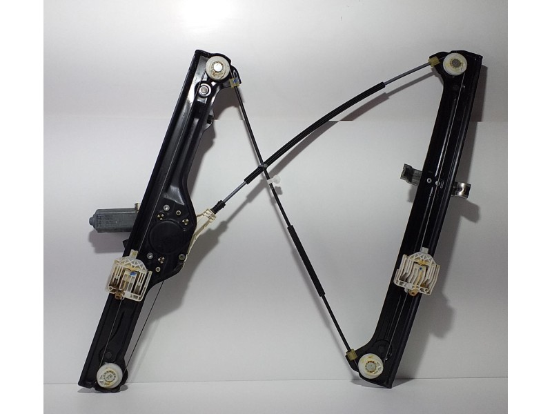Recambio de elevalunas delantero izquierdo para bmw x5 (e70) xdrive30d referencia OEM IAM 7137019S 73820 R