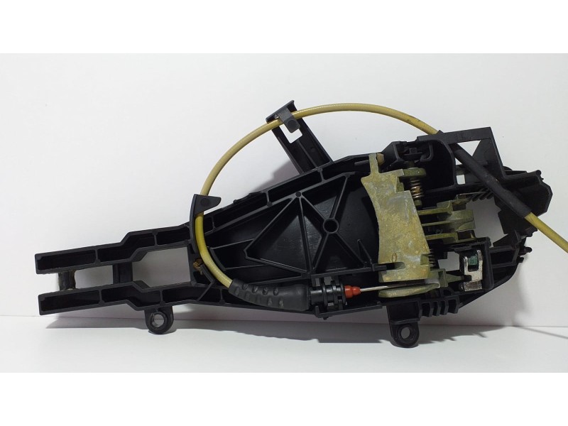 Recambio de maneta exterior delantera derecha para bmw x5 (e70) xdrive30d referencia OEM IAM N57D30A 73825 R