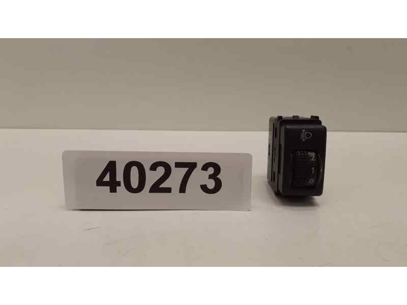 Recambio de interruptor para nissan x-trail (t30) comfort referencia OEM IAM 5824B 40273 