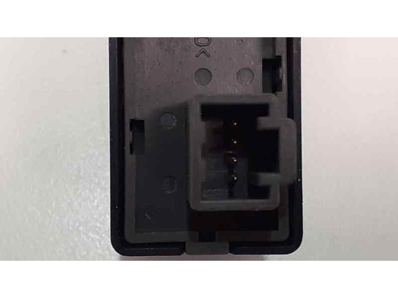 Recambio de interruptor para nissan x-trail (t30) comfort referencia OEM IAM 5824B 40273 