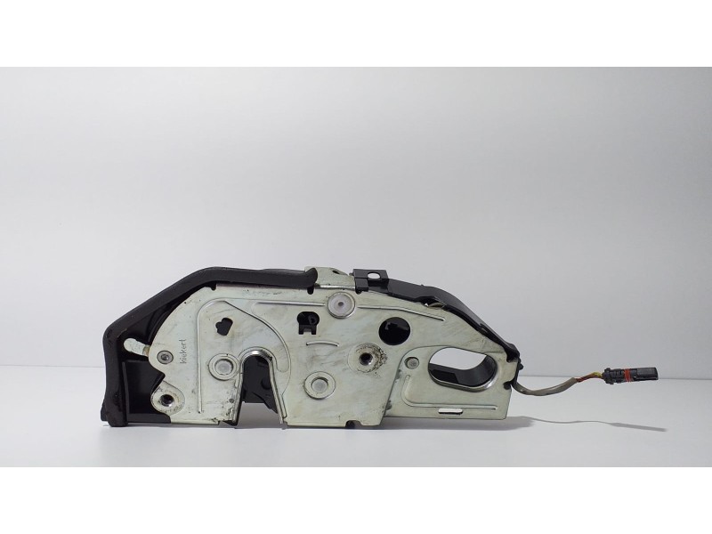 Recambio de cerradura puerta trasera derecha para bmw x5 (e70) xdrive30d referencia OEM IAM 7167588 73833 R