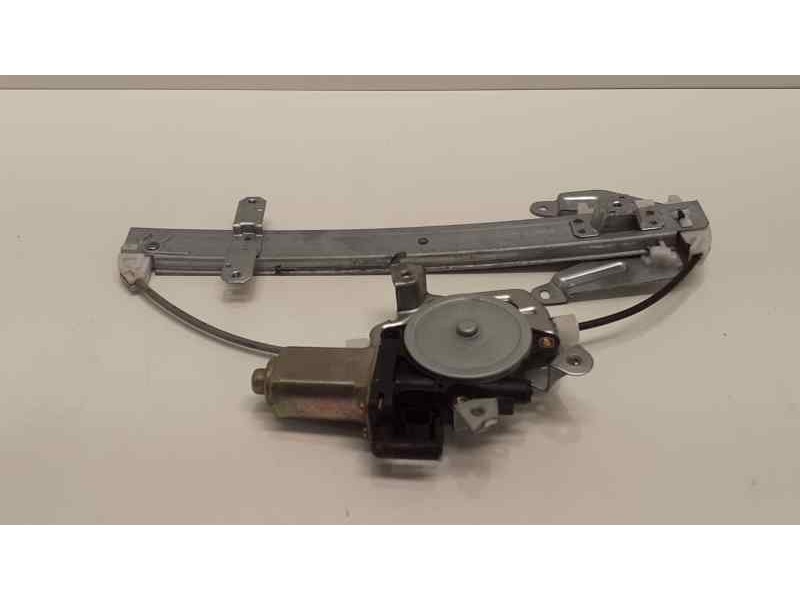 Recambio de elevalunas trasero derecho para nissan x-trail (t30) comfort referencia OEM IAM 8073089913 40286 