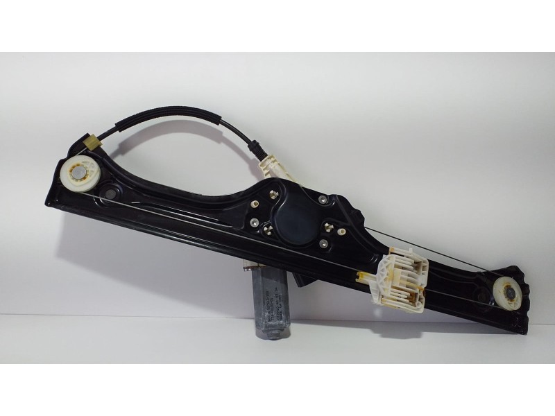 Recambio de elevalunas trasero izquierdo para bmw x5 (e70) xdrive30d referencia OEM IAM 7166381E 73839 R