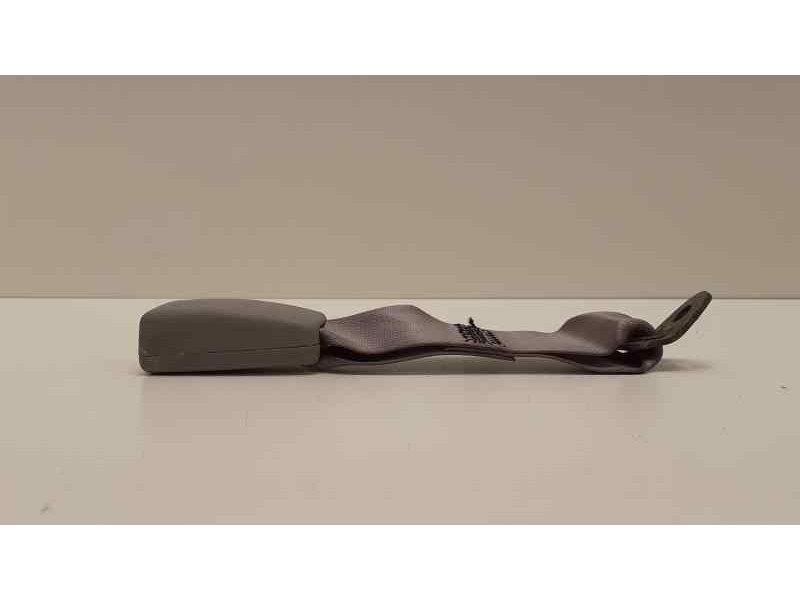 Recambio de cinturon seguridad trasero derecho para nissan x-trail (t30) comfort referencia OEM IAM YD22ETI 40288 