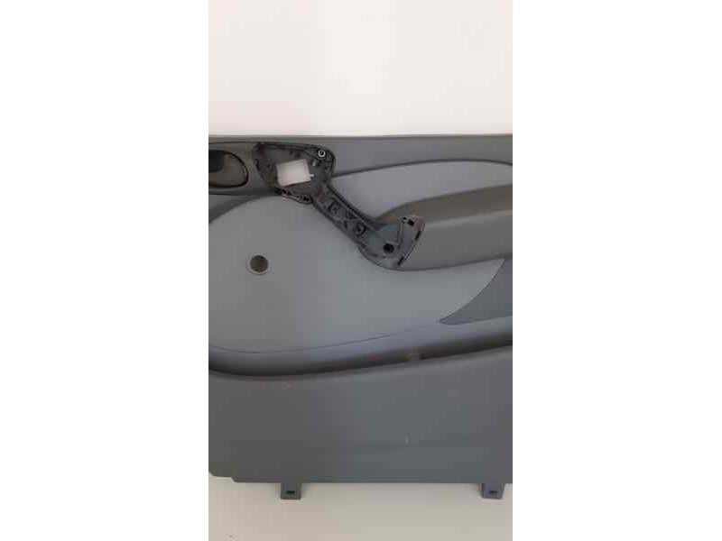 Recambio de guarnecido puerta delantera derecha para mercedes-benz sprinter 02.00  caja abierta 211 cdi (902.611-612) referencia