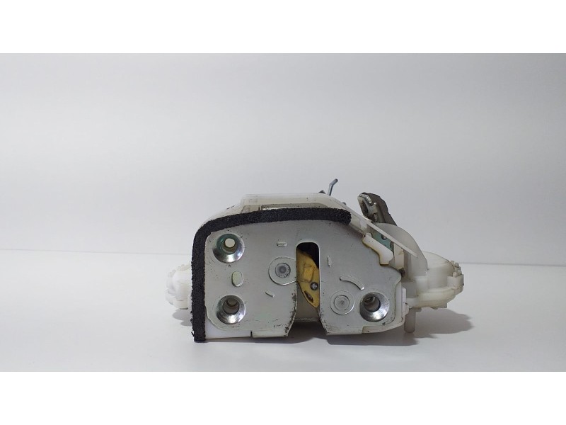 Recambio de cerradura puerta trasera derecha para honda cr-v (re) comfort referencia OEM IAM 72611SWA 73855 R