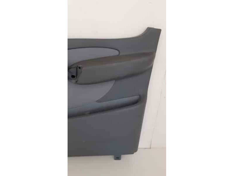 Recambio de guarnecido puerta delantera derecha para mercedes-benz sprinter 02.00  caja abierta 211 cdi (902.611-612) referencia