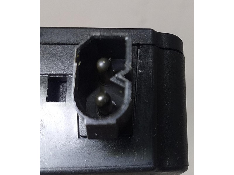 Recambio de tapa exterior combustible para bmw serie 7 (e65/e66) 735i referencia OEM IAM 67118381522 53352 