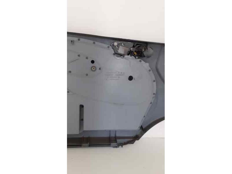 Recambio de guarnecido puerta delantera derecha para mercedes-benz sprinter 02.00  caja abierta 211 cdi (902.611-612) referencia