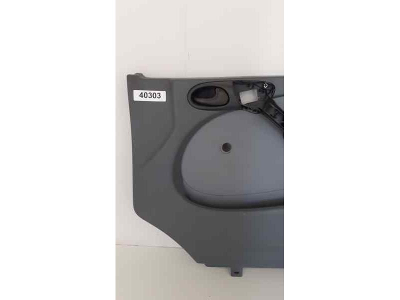 Recambio de guarnecido puerta delantera derecha para mercedes-benz sprinter 02.00  caja abierta 211 cdi (902.611-612) referencia