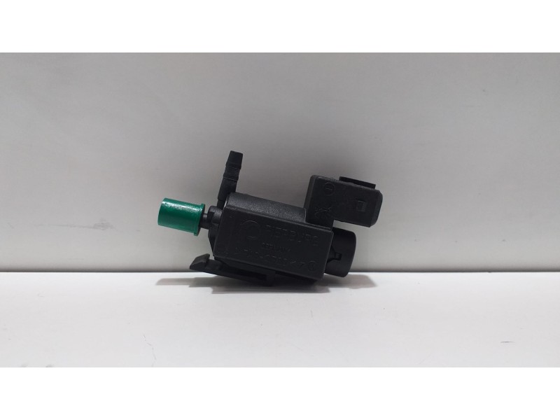 Recambio de valvula aire adicional para bmw serie 7 (e65/e66) 735i referencia OEM IAM 7516375 53353 