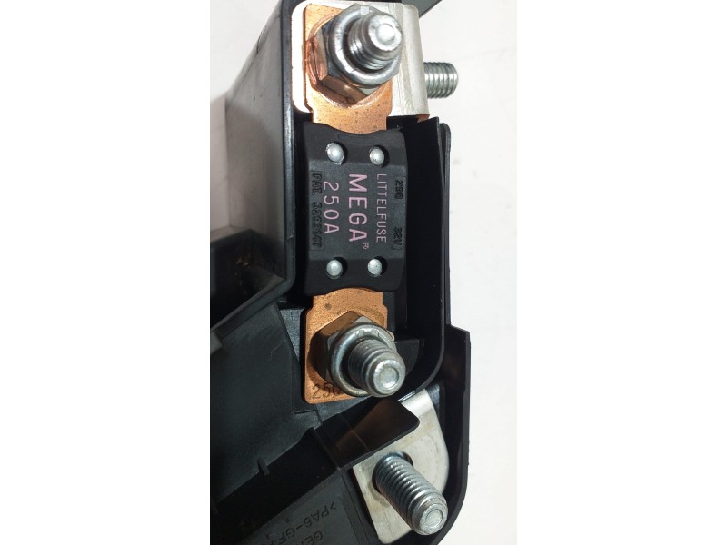 Recambio de caja reles / fusibles para bmw serie 7 (e65/e66) 735i referencia OEM IAM 61138385165 53355 