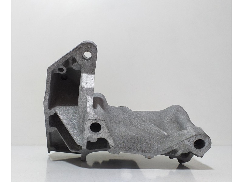 Recambio de soporte motor derecho para volvo xc70 kinetic awd referencia OEM IAM 6G926P096PC 65428 