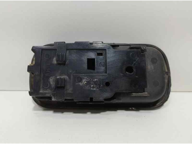 Recambio de maneta interior trasera derecha para nissan terrano/terrano.ii (r20) se (5-ptas.) referencia OEM IAM 8067090J00 8549