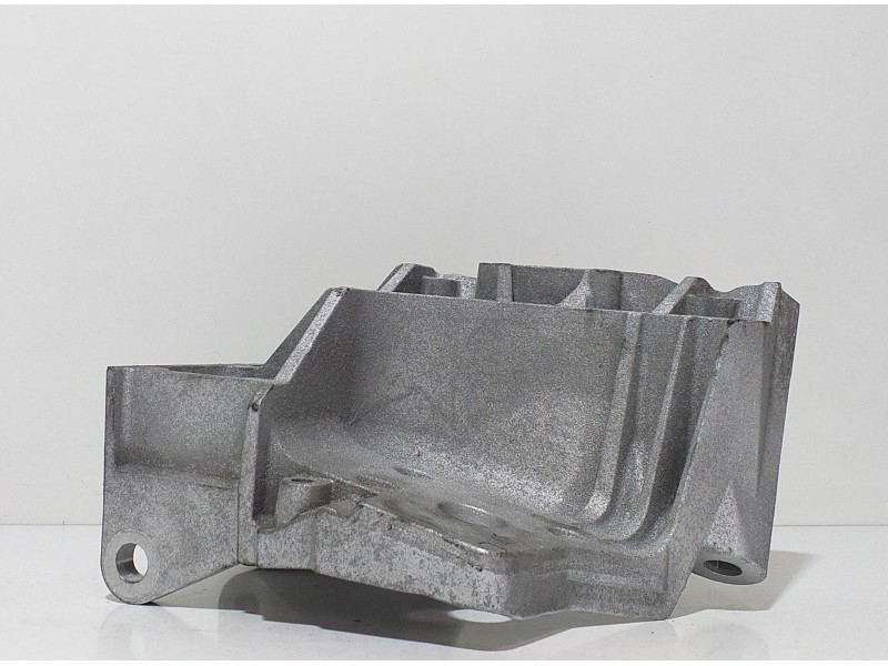 Recambio de soporte motor derecho para volvo xc70 kinetic awd referencia OEM IAM 6G926P096PC 65428 