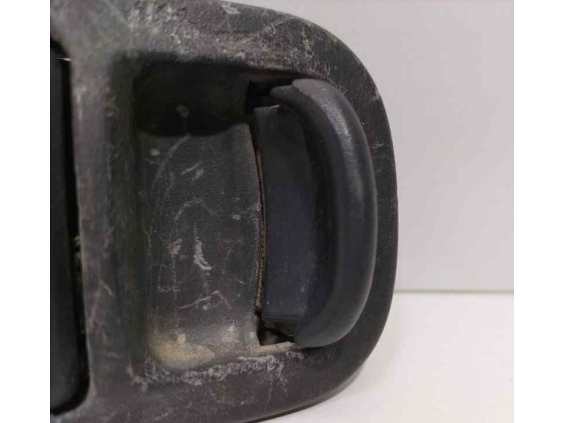 Recambio de maneta interior trasera derecha para nissan terrano/terrano.ii (r20) se (5-ptas.) referencia OEM IAM 8067090J00 8549