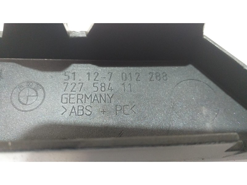 Recambio de molduras traseras para bmw serie 7 (e65/e66) 735i referencia OEM IAM 51127012288 53371 