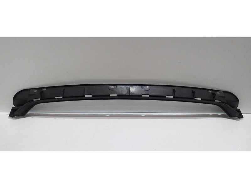 Recambio de molduras traseras para bmw serie 7 (e65/e66) 735i referencia OEM IAM 51128223270 53380 