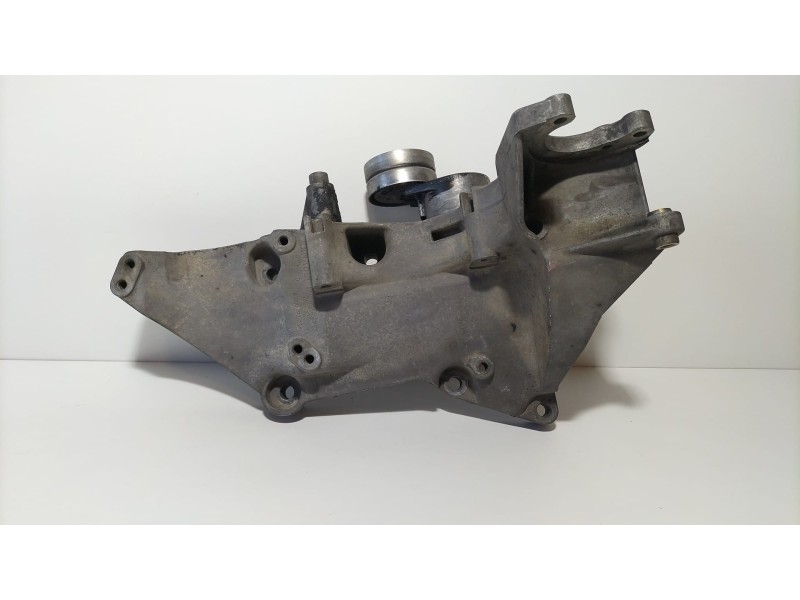 Recambio de soporte alternador para renault laguna ii (bg0) dynamique referencia OEM IAM 8200183234 73918 R